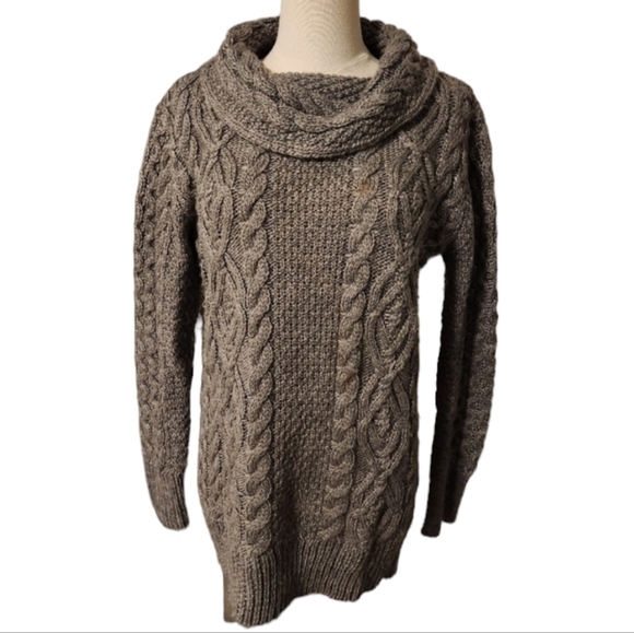 Zara Knit Grey Sweater - Size Medium - Picture 1 of 5